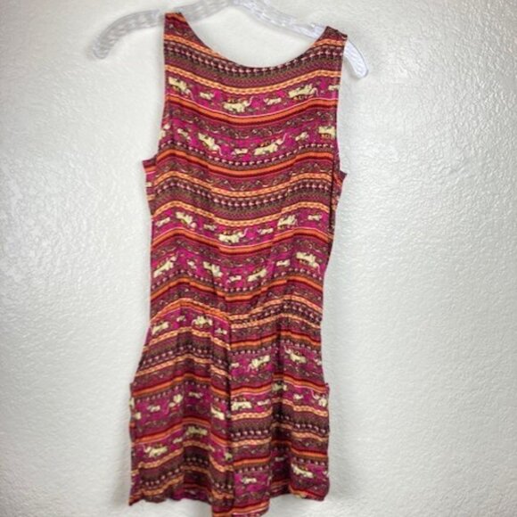 Women's Sleeveless Multicolored Elephant Romper Shorts Elastic Waist Sz M NWOT - Picture 5 of 7